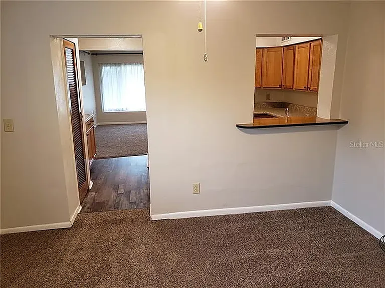 1841 Linden Rd — Photo 23