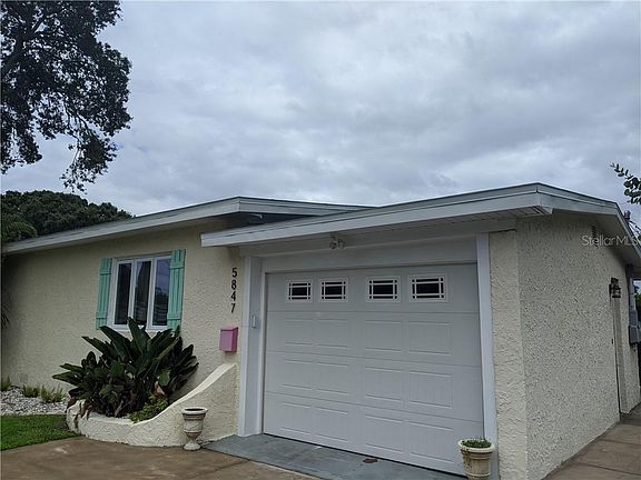 4th image of 5847 Mangrove St N