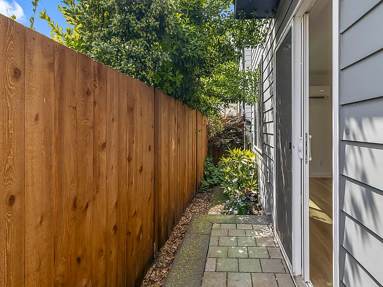 1012 S Donovan St #B — Photo 12