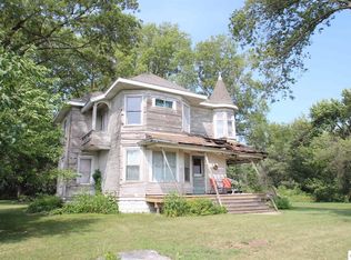 3163 Dancer Ave, Nora Springs, IA 50458