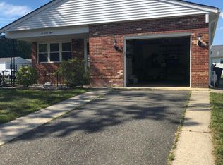 248 Cabrillo Blvd, Toms River, NJ 08757