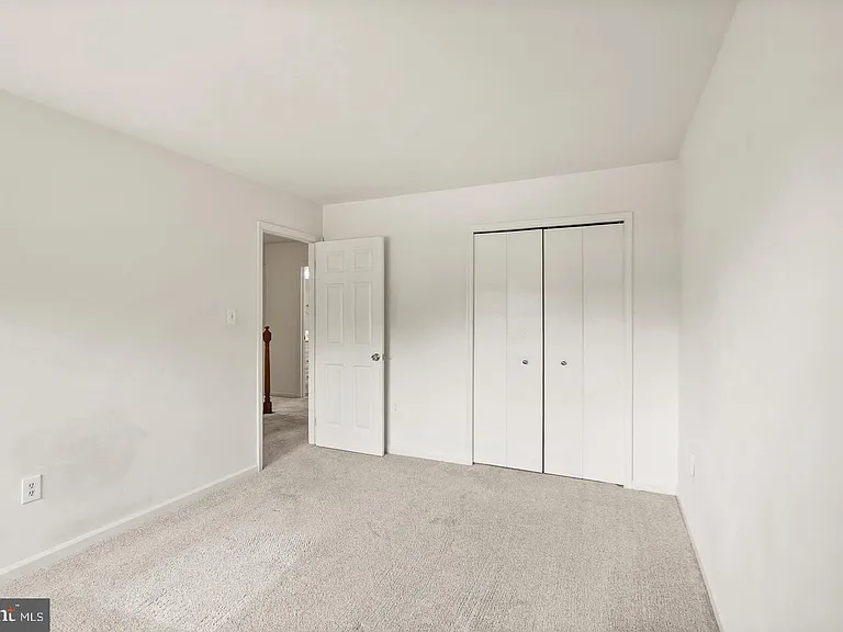 8902 Huxley Ct — Photo 19