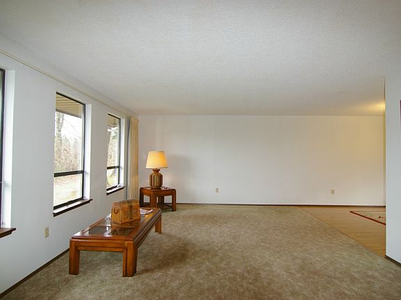 2nd image of 7000 44th St NE