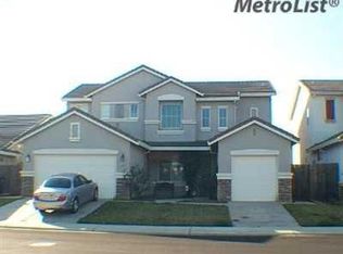 9288 Salmon Creek Dr, Elk Grove, CA 95624