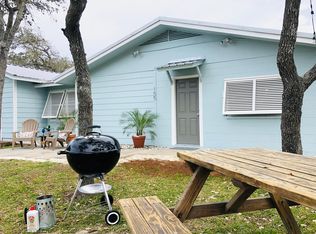 155 Sherwood Dr, Rockport, TX 78382