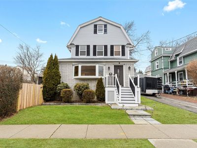 1402 Henry Avenue, Mamaroneck, NY, 10543