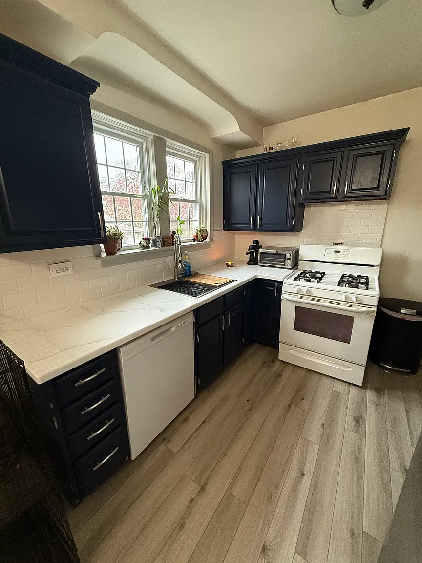 18117 Ridgewood Ave photo 1