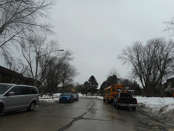 5th image of 6162 W Port Ave