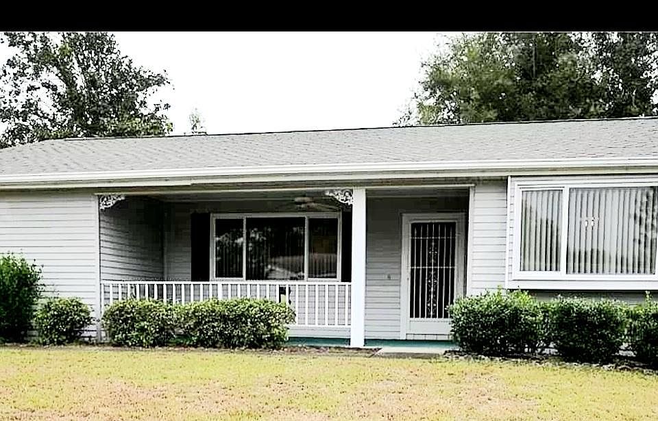 "Oak Run Golf Community 2 Bed/2 Bath Home For Senior "55+" Homes
Rent $1695. Month.
1 Car Garage