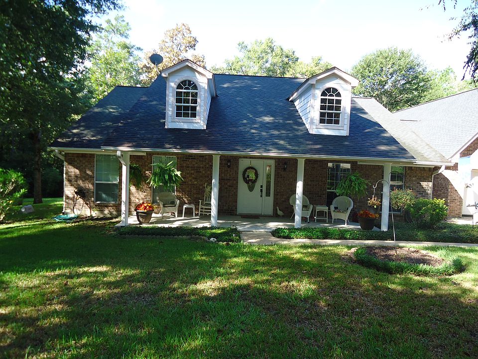1st image of 263 Dogwood Ln