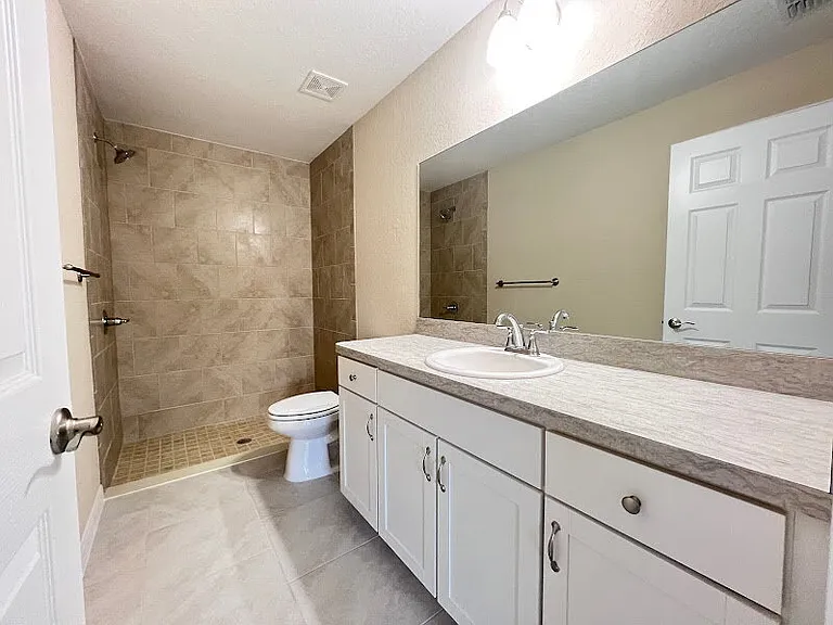 13669 SW 113th Pl — Photo 17