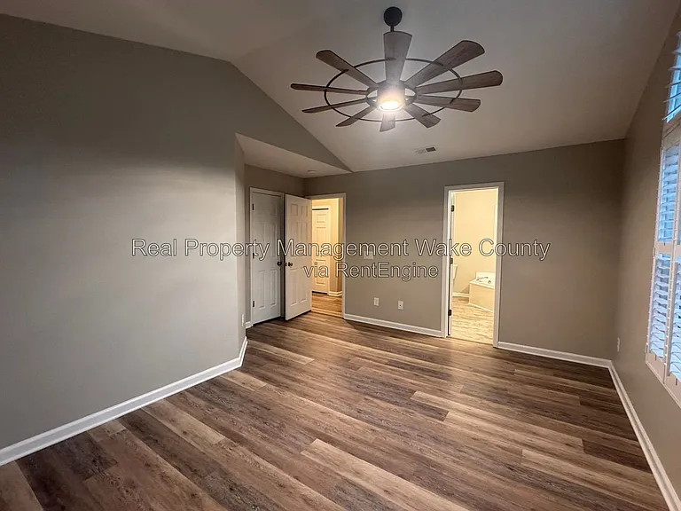 4021 Wellington Ridge Loop — Photo 4