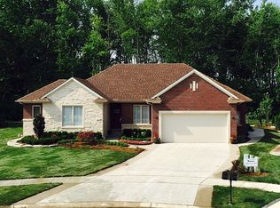 50258 Fulham Ct, Macomb, MI 48044