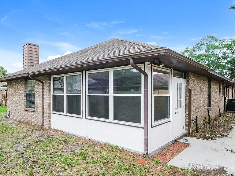 1590 Rain Bird Ct — Photo 16