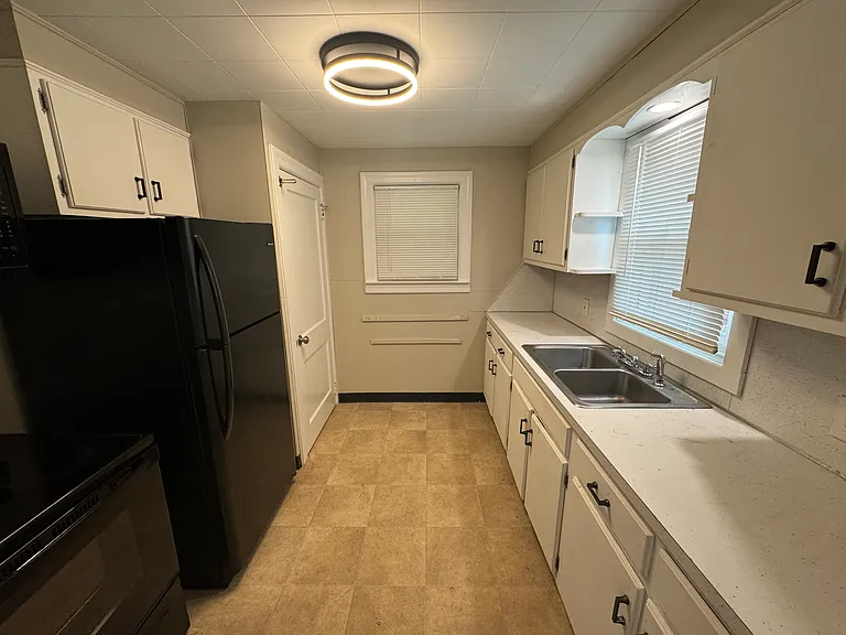 304 Yorkshire Blvd — Photo 5