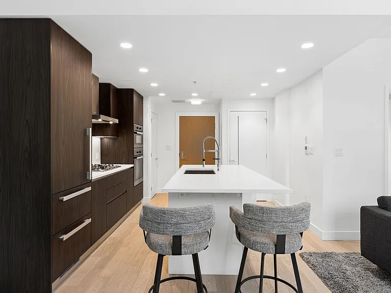 2888 Arbutus St #205 — Photo 10