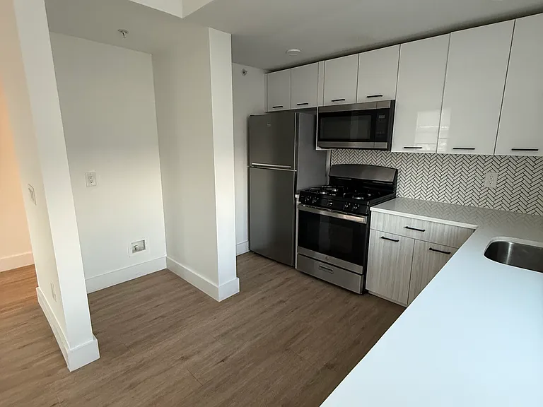 203 Mount Vernon Ave #302 — Photo 9