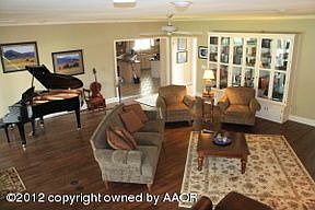 3rd image of 4406 Van Kriston Dr