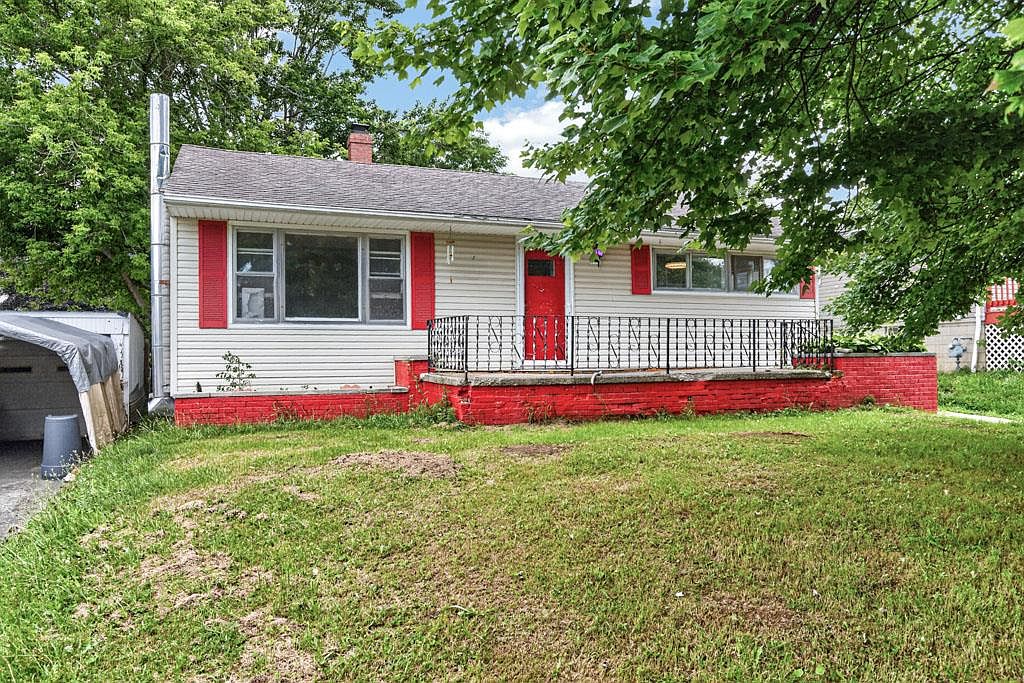 Primary listing photo
