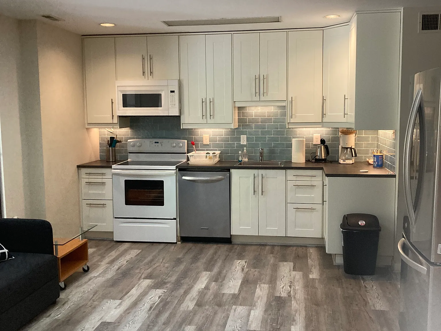 2 bed, 1200 sqft, $2,999 — Photo 1
