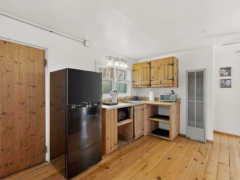 3308 Beach Rd NW — Photo 31