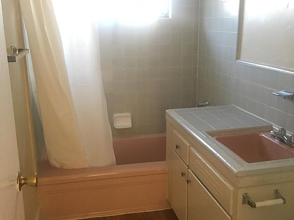 5th image of 4520 Santa Rosalia Dr APT 17