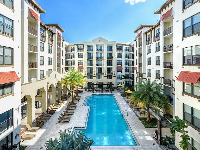 Lantower Westshore — Photo 41