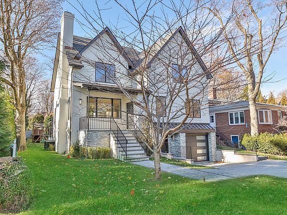 3rd image of 5221 Arlington Ave