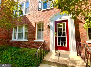 1811 Key Blvd #10526, Arlington, VA 22201