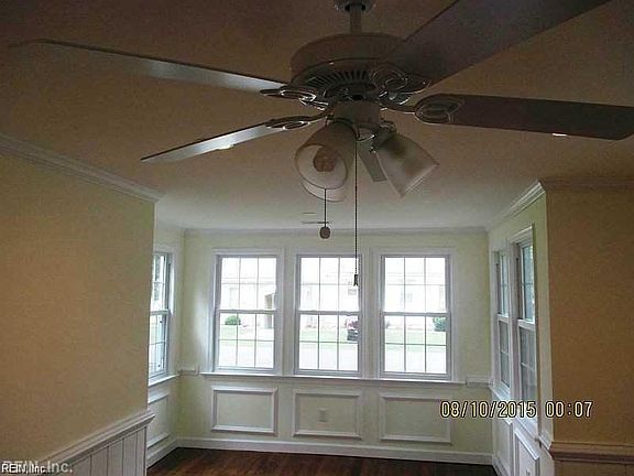 4th image of 5811 Greenway Ave