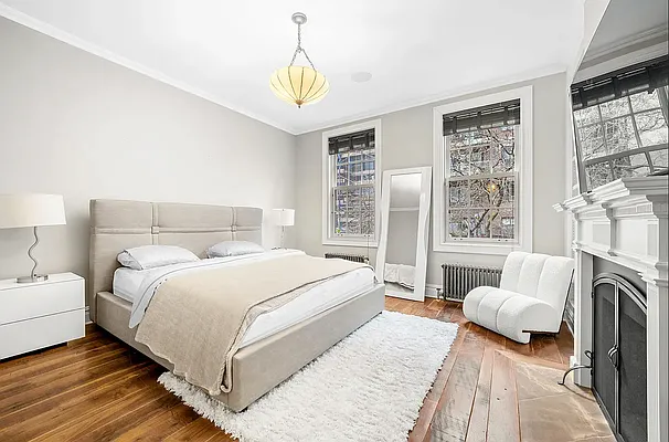 Rented by Compass | media 9