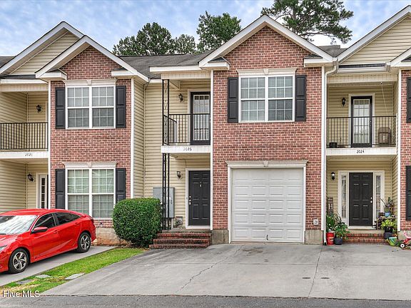 4th image of 2026 Reserve Ln