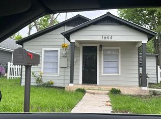 1644 N Camp St #1, Seguin, TX 78155