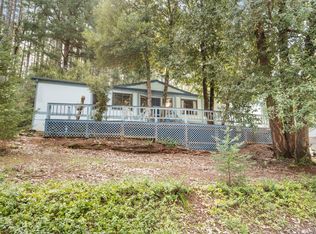 211 Barlow St, Cave Junction, OR 97523