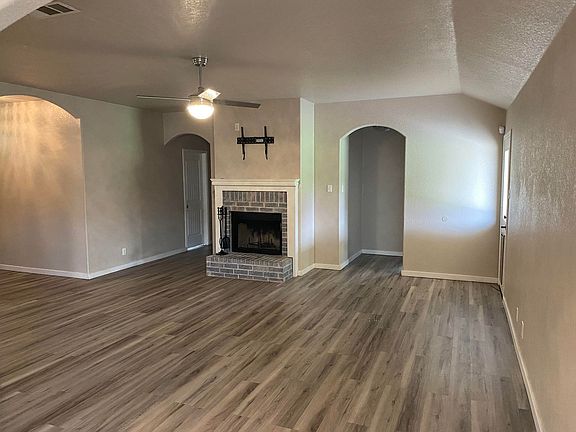 5th image of 2907 Alamocitos Creek Dr