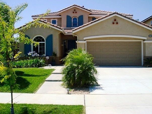 2nd image of 4665 Rawhide St