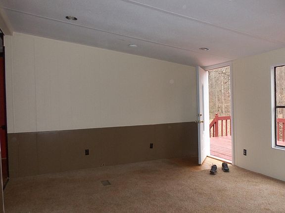 4th image of 5509 Durham Way