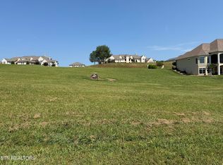 235 Goldfinch Ln, Vonore, TN 37885