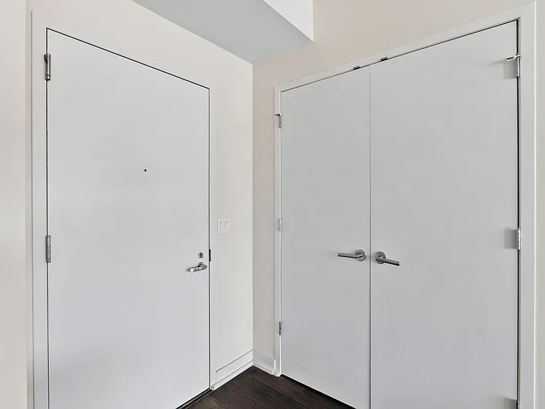 2101 Market St #8O5 — Photo 6