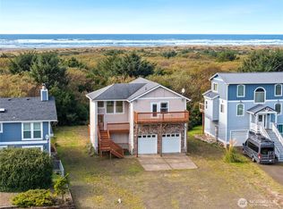 105 Sand Dune Avenue NW, Ocean Shores, WA 98569