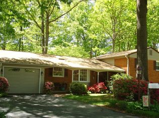 6606 Jenny Dee Pl, Springfield, VA 22152