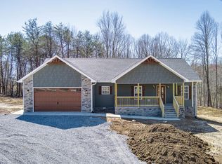 364 Alf Threet Rd, Jamestown, TN 38556