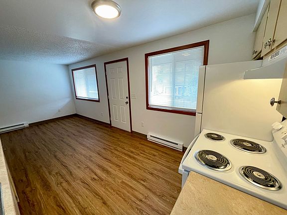 5th image of 804 E Hartson Ave APT 7