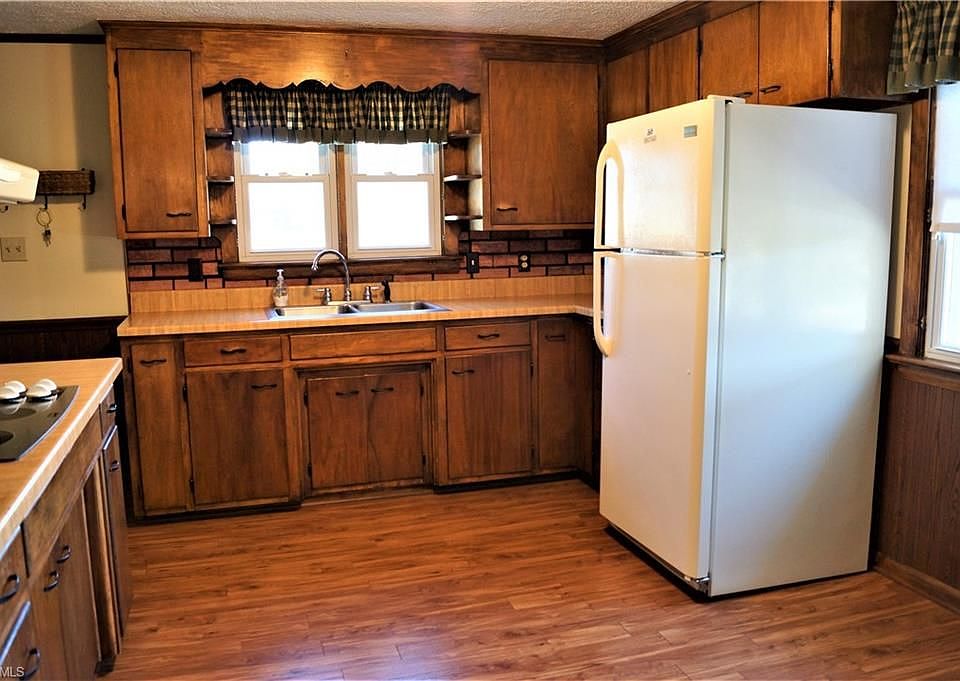 3199 Bedrock Rd NW, Dellroy, OH 44620 Zillow