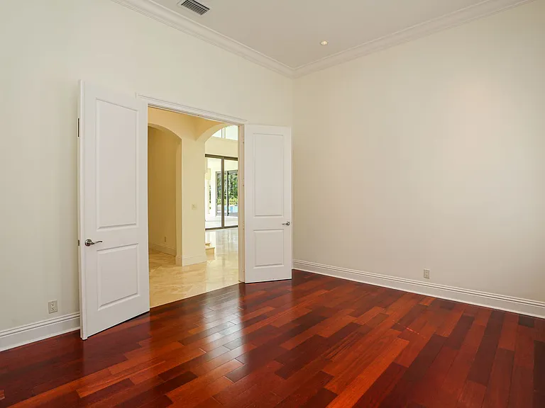 823 Cassena Rd — Photo 45