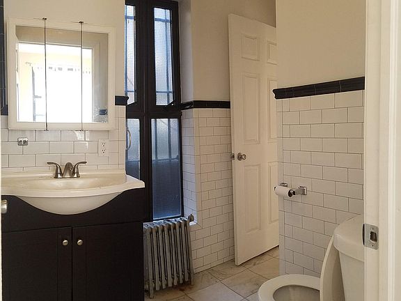 4th image of 1690 Lexington Ave APT 1