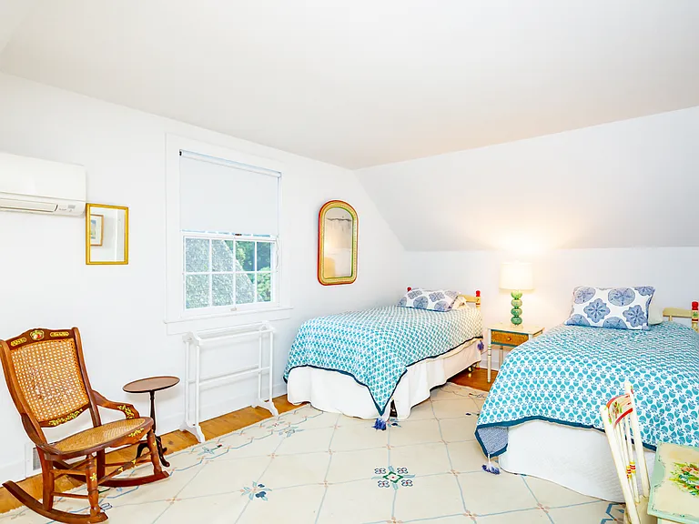 179 Ocean Rd — Photo 15