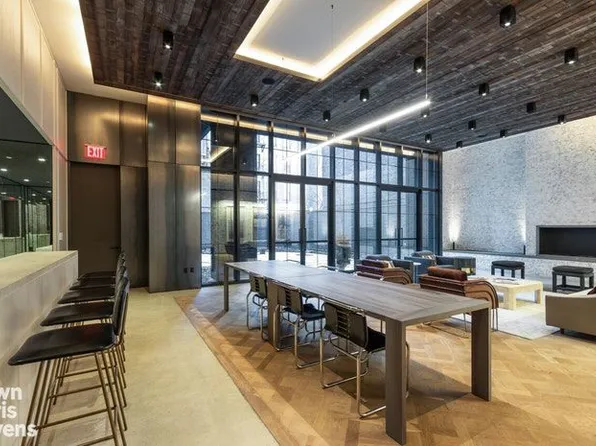 959 First Avenue image 1 of 14