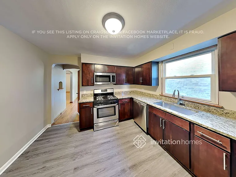 3542 Wesley Ave — Photo 10