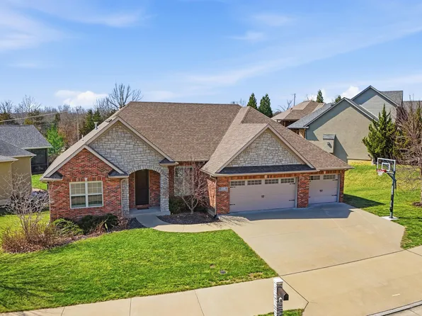 4305 Silver Valley Dr, Columbia, MO 65203